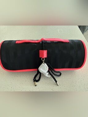 Victoria's Secret Black and Pink Makeup Brush Roll Up Bag